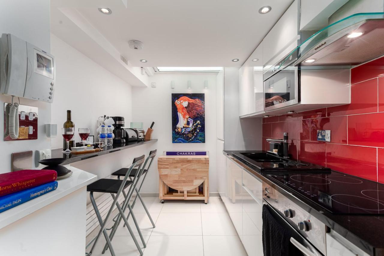 Apartment Holiday Lets London London