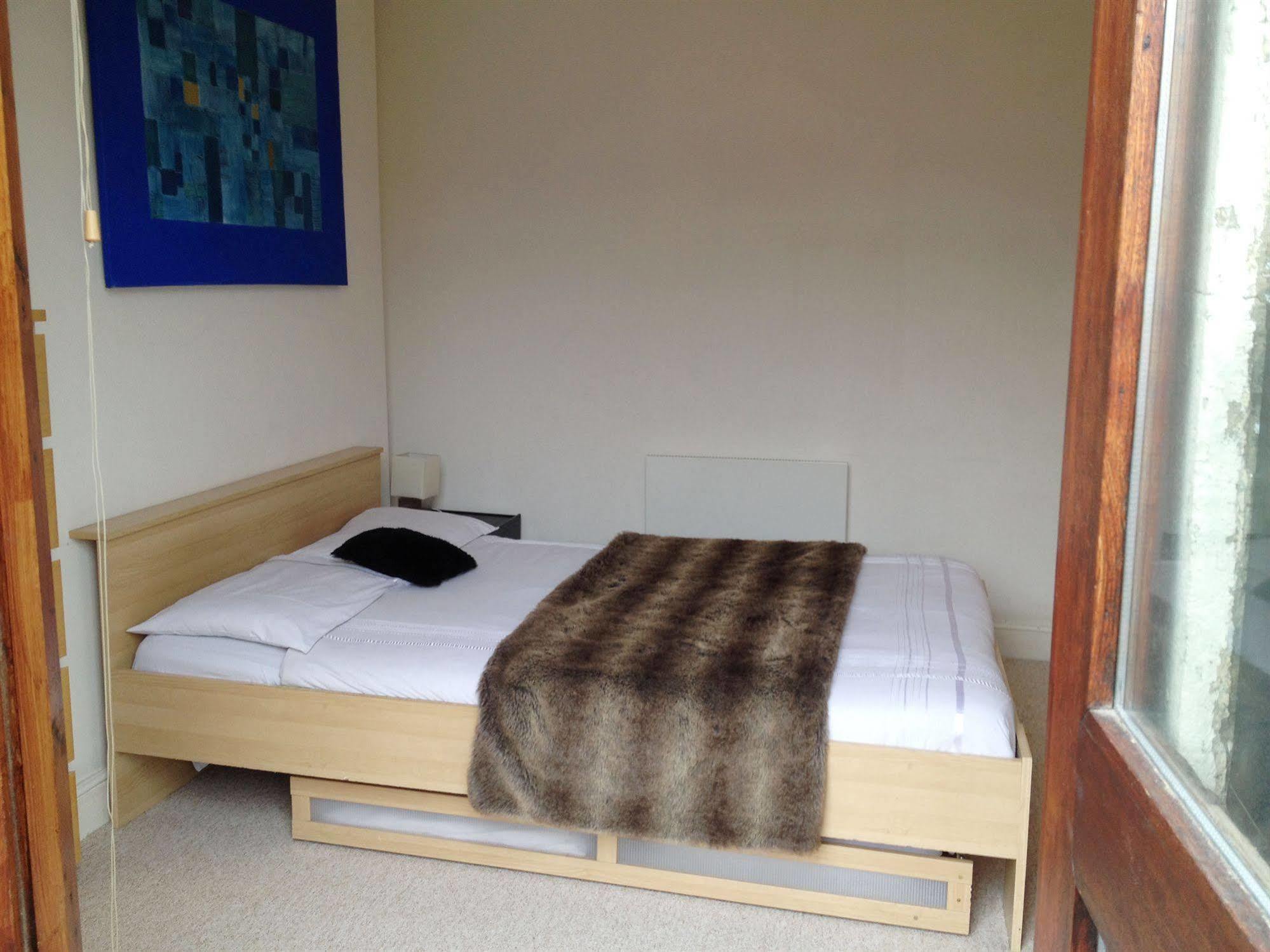 Apartment Holiday Lets London *